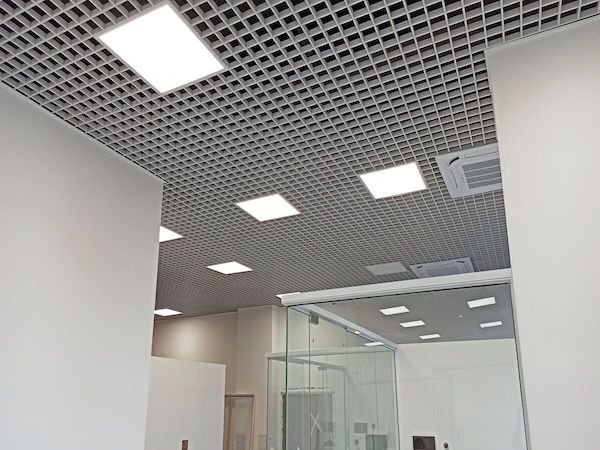 Грильято Стандарт 100x100 мм h30 белый