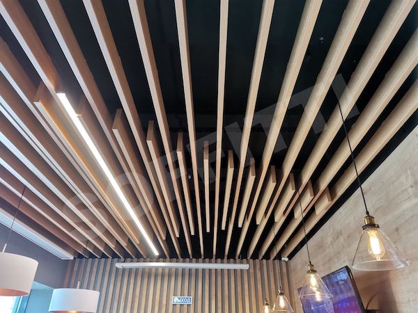 Кубообразный потолок 30х110 мм и 30х160 мм