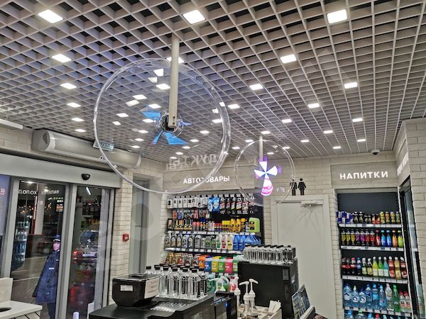 Потолок Грильято Стандартный 100х100 мм h40 белый матовый со встроенными светильниками "Домино"