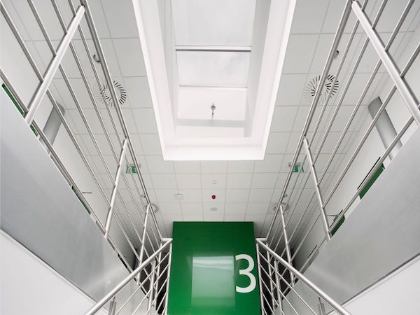 Armstrong Perla Board